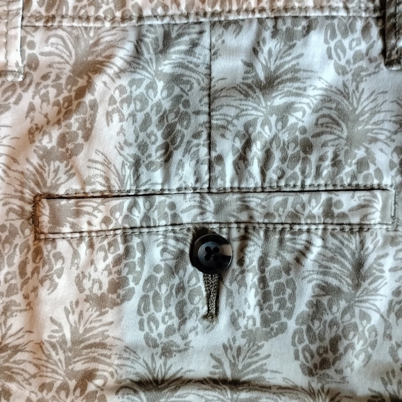 Men's Goodfellow Cotton Shorts Hawaiian Pineapple Design - Picture 5 of 5